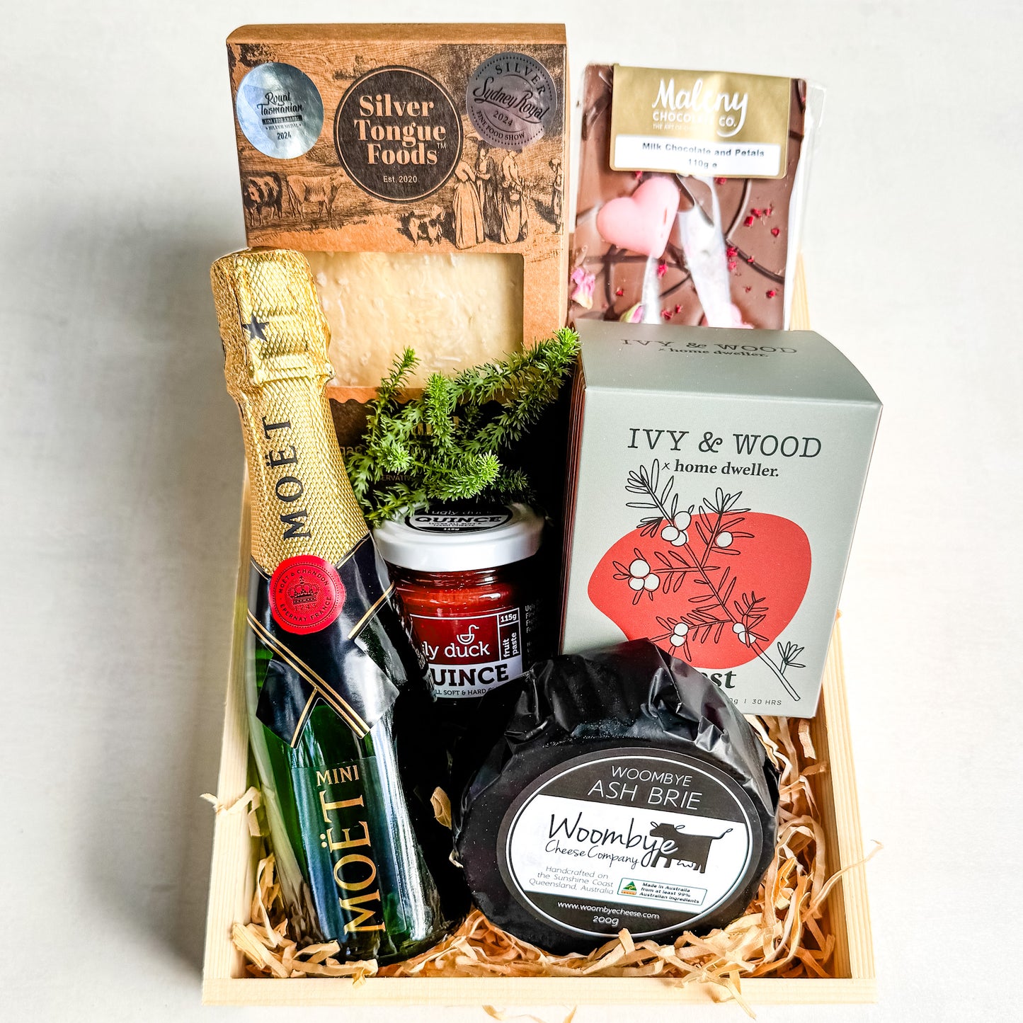 Nurtured Mama Hamper - Champagne, Chocolate & Cheese