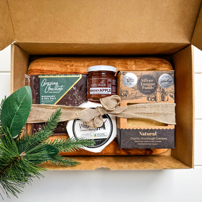 Christmas cheese platter + timber platter from Fab Slabs