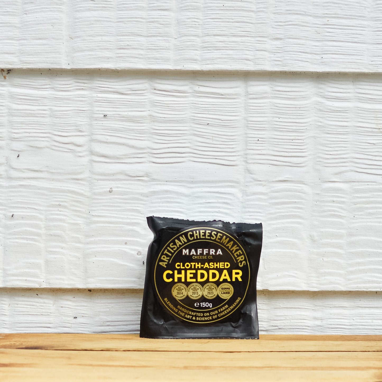 Maffra Cloth-Ashed Cheddar